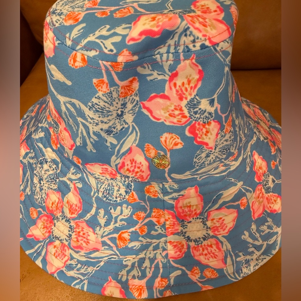 Lilly Pulitzer Women's Reversible Canvas
Sun Hat - Picture 7 of 13